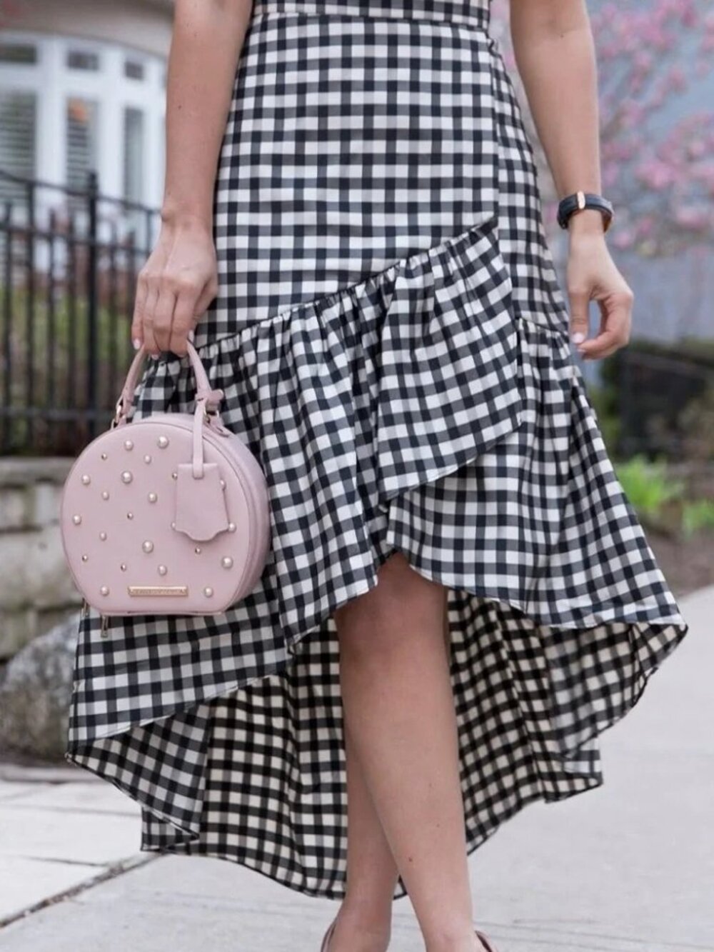 Chic high-low skirt with eye-catching diagonal ruffle overlay size 10